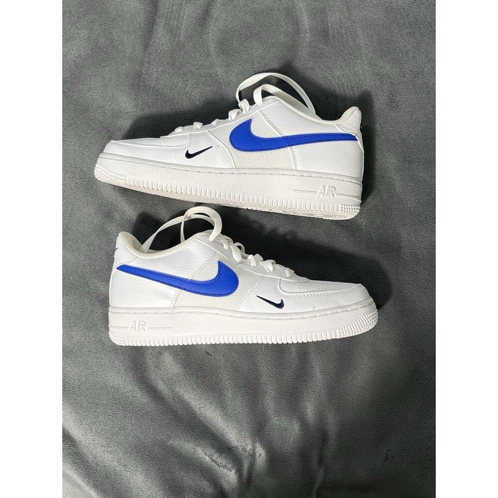 Nike Air Force 1 Low women’s White and Blue Sz 5.5 Y - Picture 3 of 12